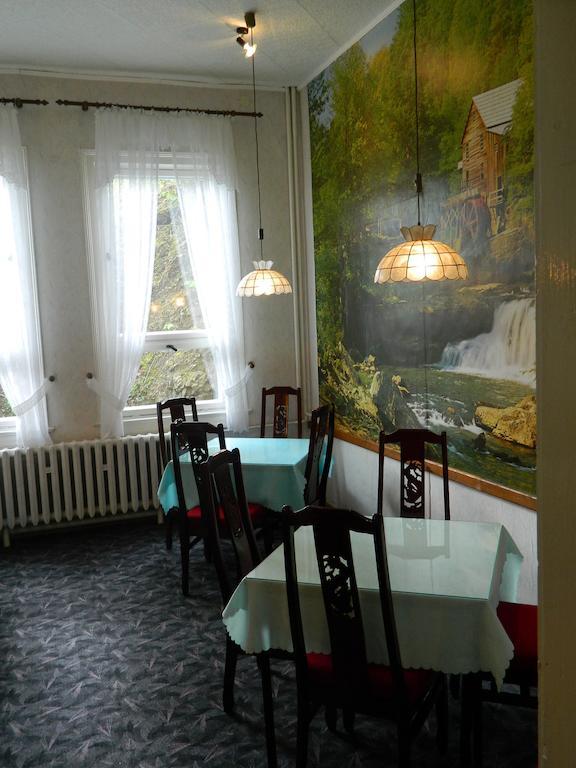 Rennsteighostel Ruhla Extérieur photo