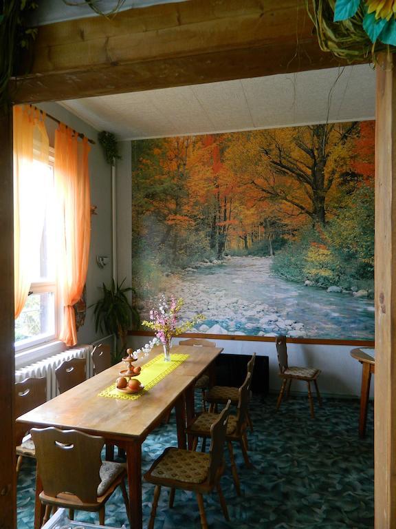 Rennsteighostel Ruhla Extérieur photo