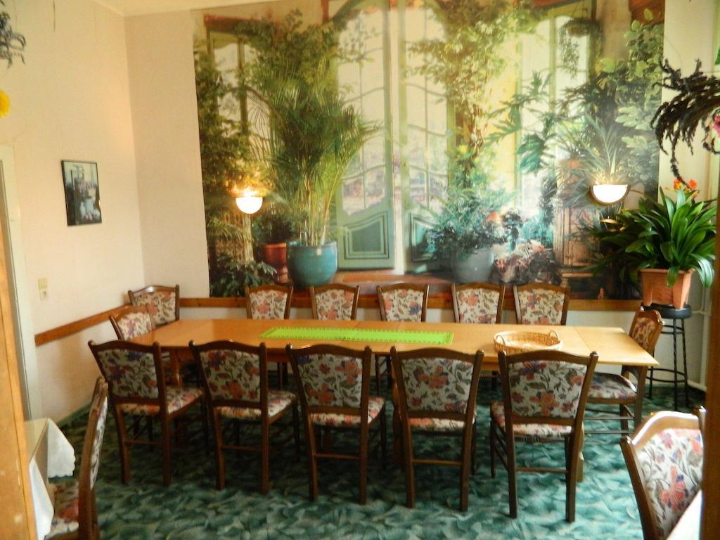 Rennsteighostel Ruhla Extérieur photo